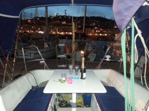 Nuitée à bord de Danilou un voilier de 9.50m
